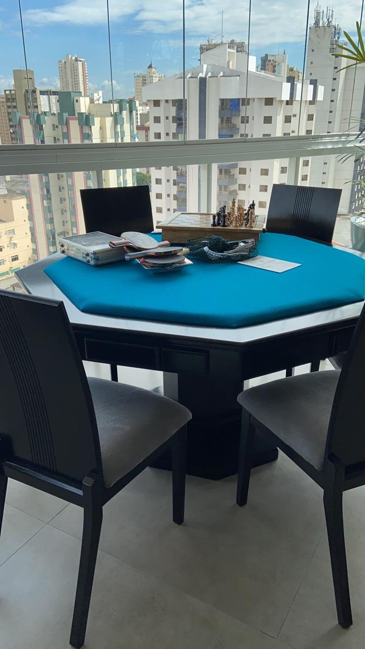 mesa de poker oitavada